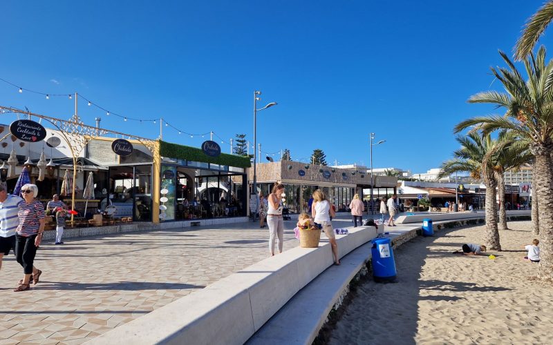 boulevard langs het strand l Arenal Javea