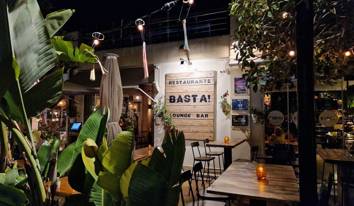 Restaurant Basta! op de horeca-pier in de jachthaven